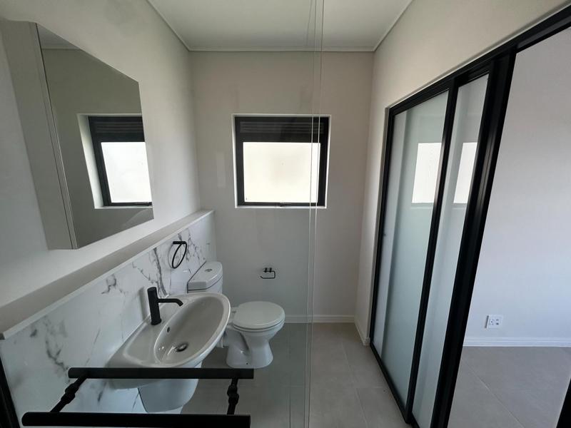 To Let 1 Bedroom Property for Rent in The Huntsman Western Cape